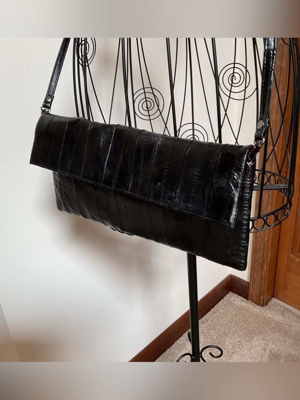 Makki eel skin black crossbody/clutch 12”x 6” - Picture 3 of 8
